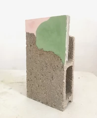 Concrete sculptures by Lucie Laflorentie