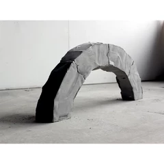 Concrete sculptures by Maaike Kramer