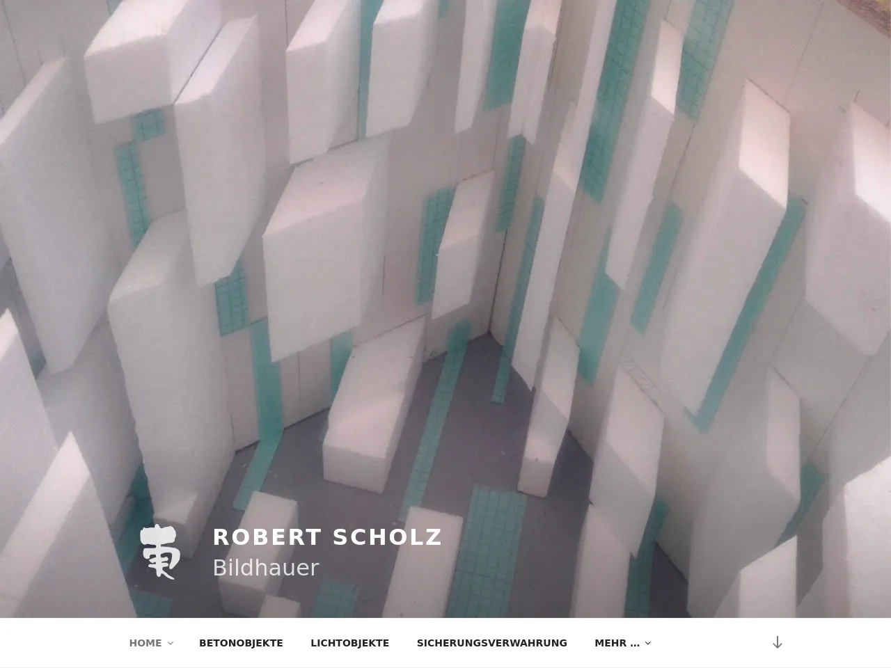 Website of concrete sculptor Robert Scholz